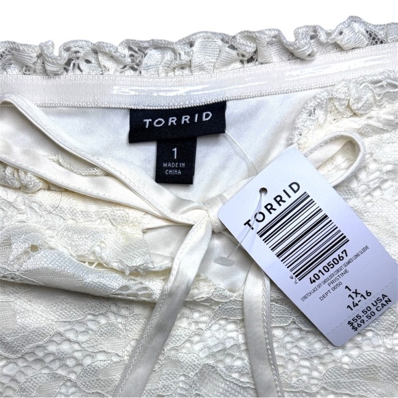 Torrid Stretch White Lace Off Shoulder Corset Seamed Long Sleeve Top NWT - Picture 4 of 11